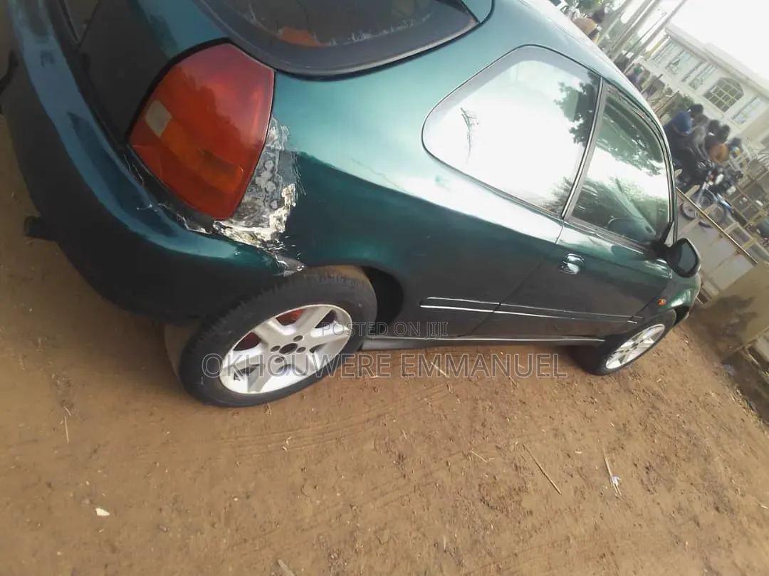 Honda Civic 2000 Green