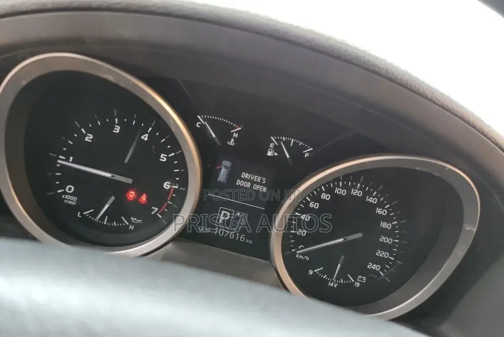 Toyota Land Cruiser 2012 Black