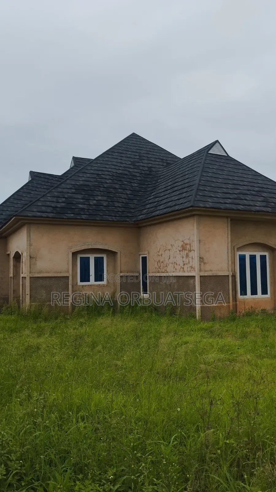 4bdrm Bungalow in Jos for sale