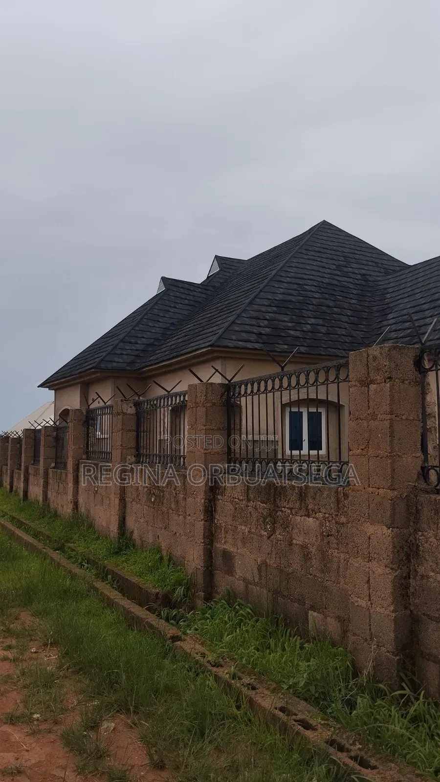4bdrm Bungalow in Jos for sale