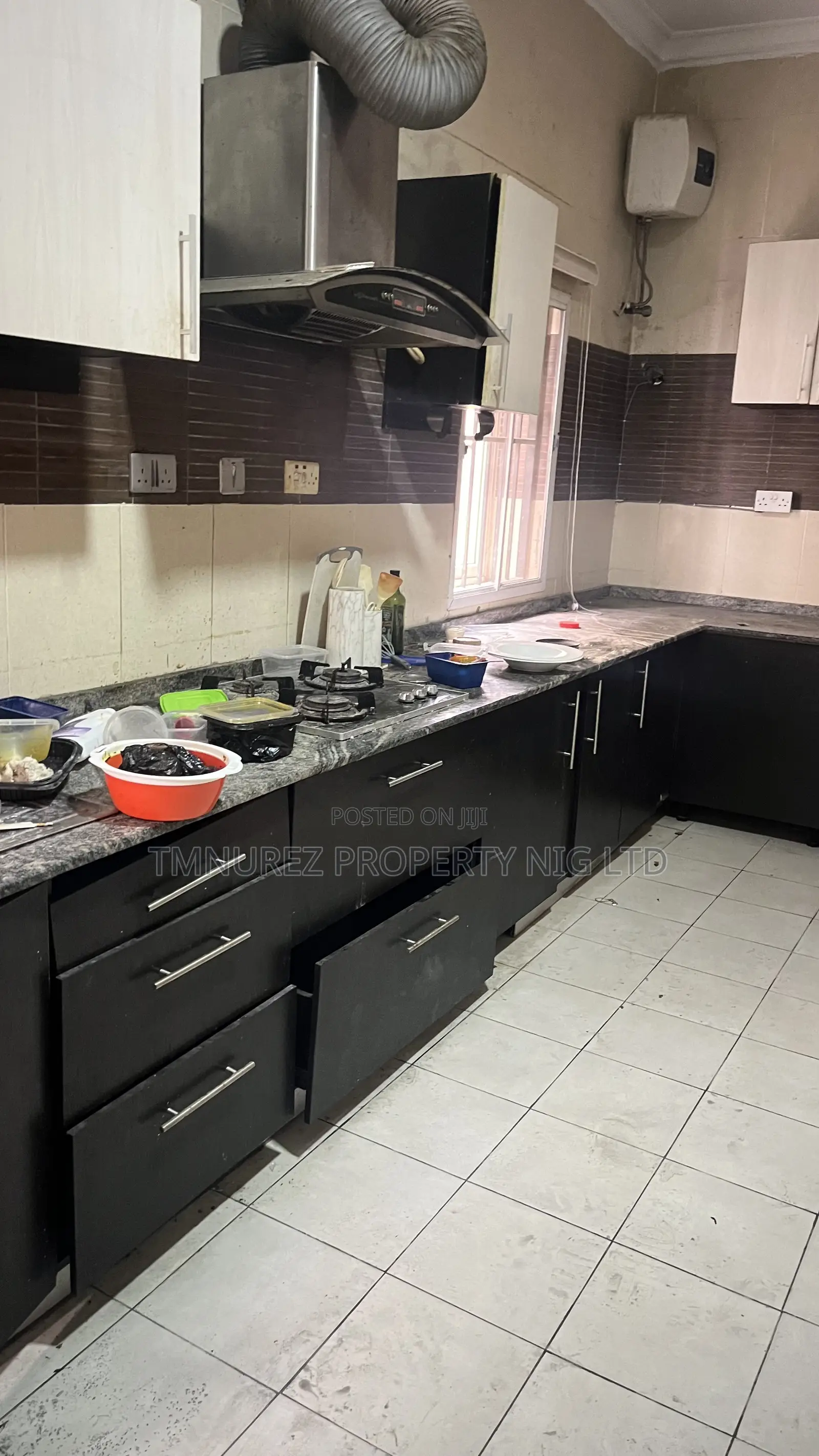4bdrm Duplex in Main Lekki Phase 1 for rent