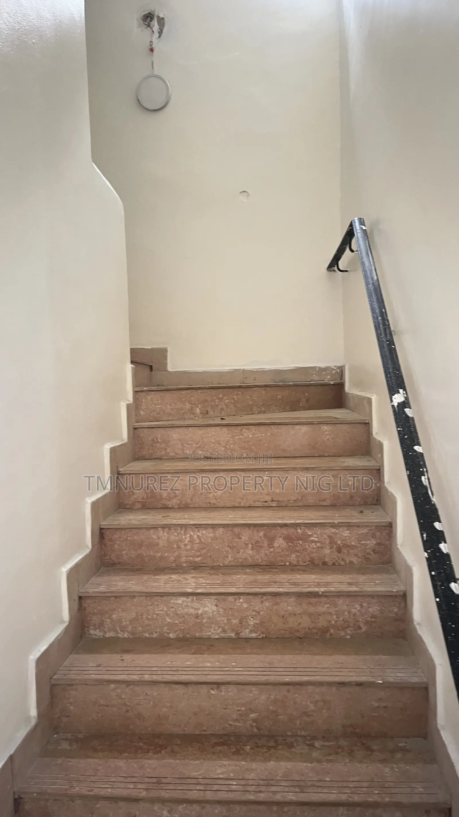 4bdrm Duplex in The Heart Of Lekki for rent