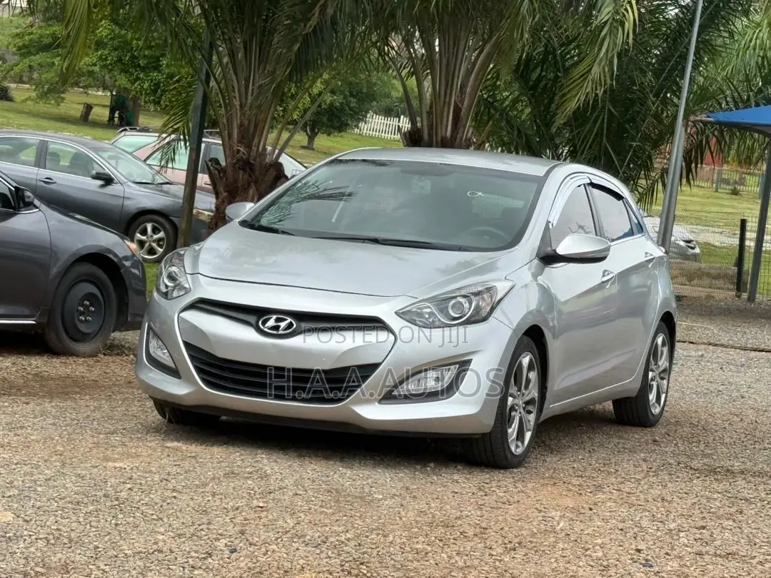 Hyundai Elantra GT 2013 Silver