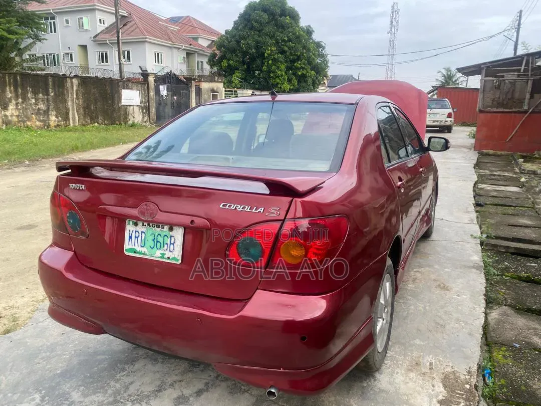 Toyota Corolla 2003 Red