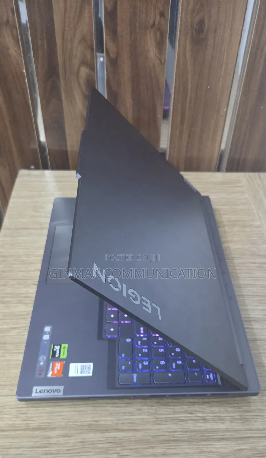 Laptop Lenovo Legion Slim 5 16GB AMD Ryzen 5 SSD 512GB