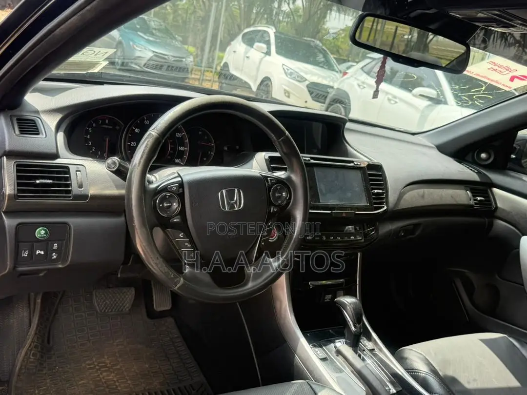 Honda Accord Touring V6 2dr Coupe FWD (3.5L 6cyl 6A) 2017 Black