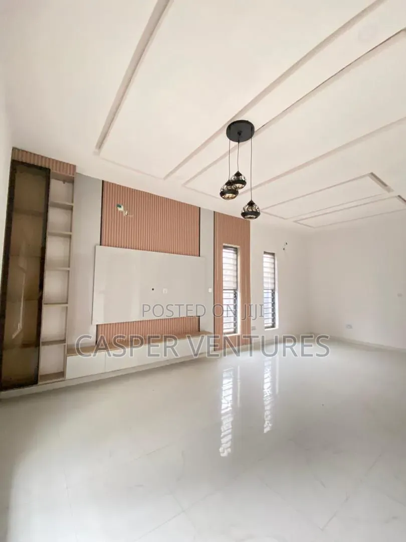 4bdrm Duplex in Lekki County, Ikota for sale