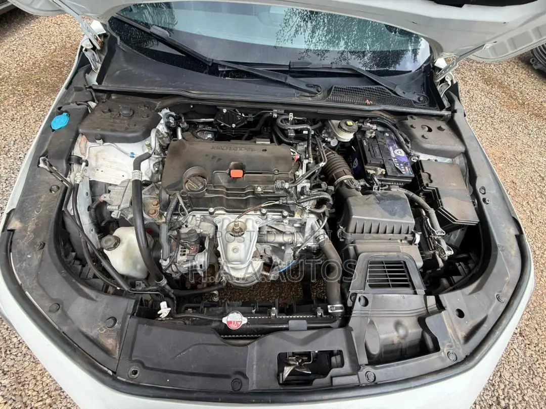 Honda Civic Sport CVT 2023 White