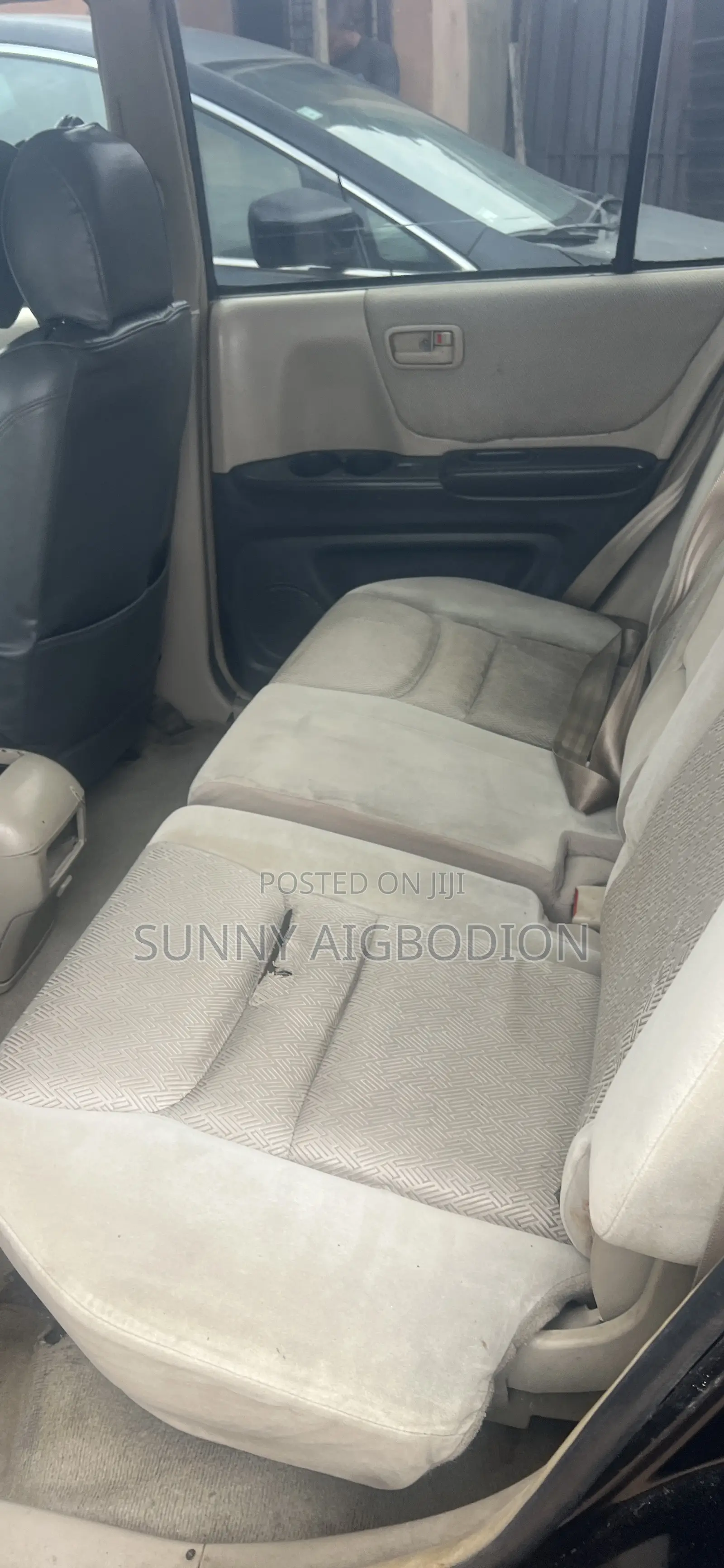 Toyota Highlander Base FWD 2004 Black