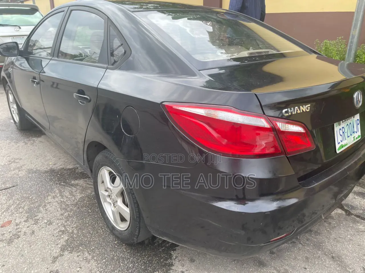 Changan Eado 1.6 Sedan 2015 Black