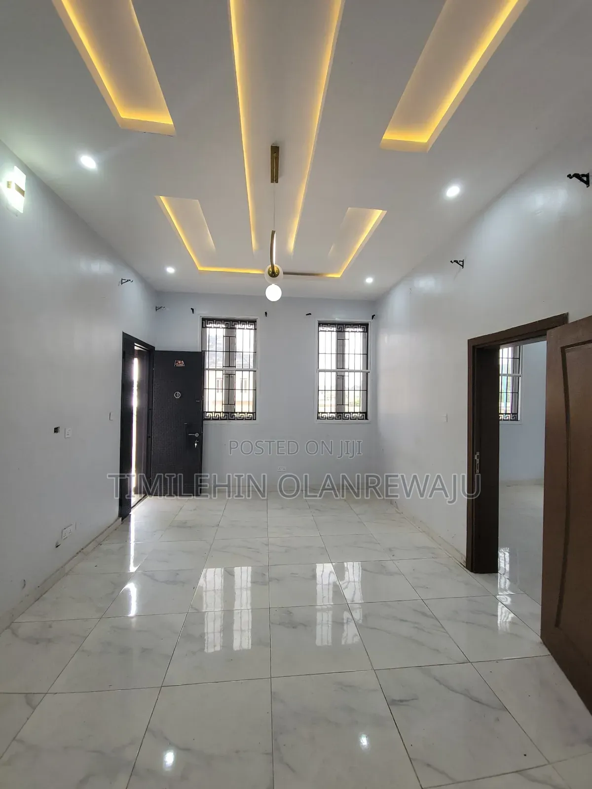 3bdrm Duplex in Kolapo Ishola Gra, Akobo for rent