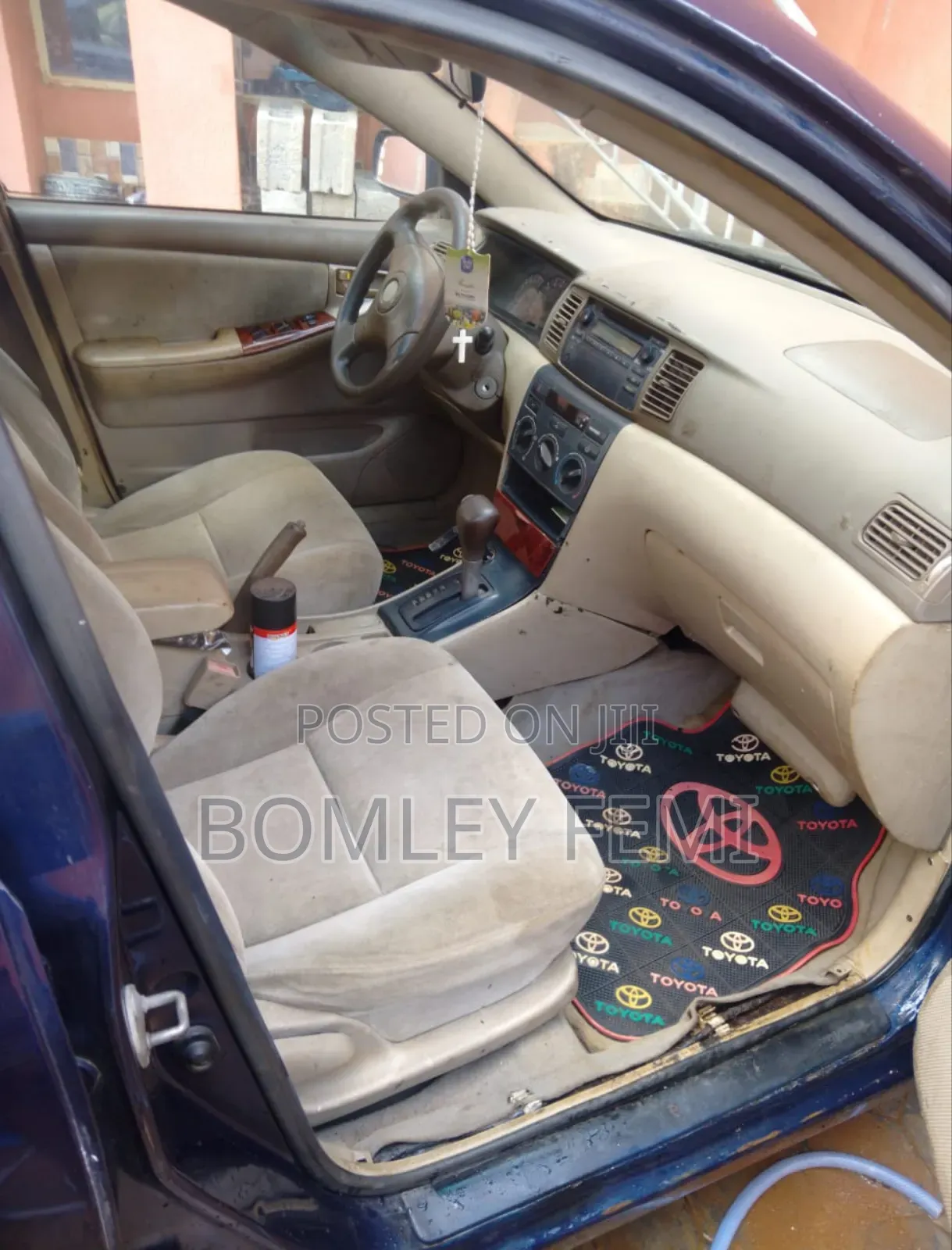 Toyota Corolla LE 2004 Blue
