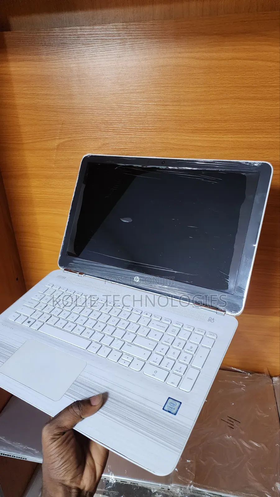Laptop HP Pavilion 15 8GB Intel Core i5 HDD 1T
