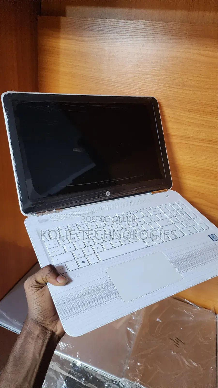 Laptop HP Pavilion 15 8GB Intel Core i5 HDD 1T