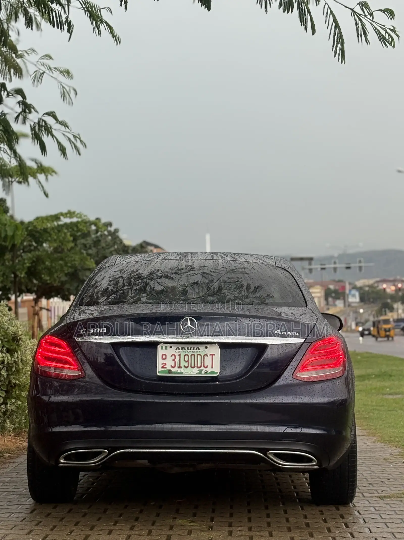 Mercedes-Benz C300 2015 Blue