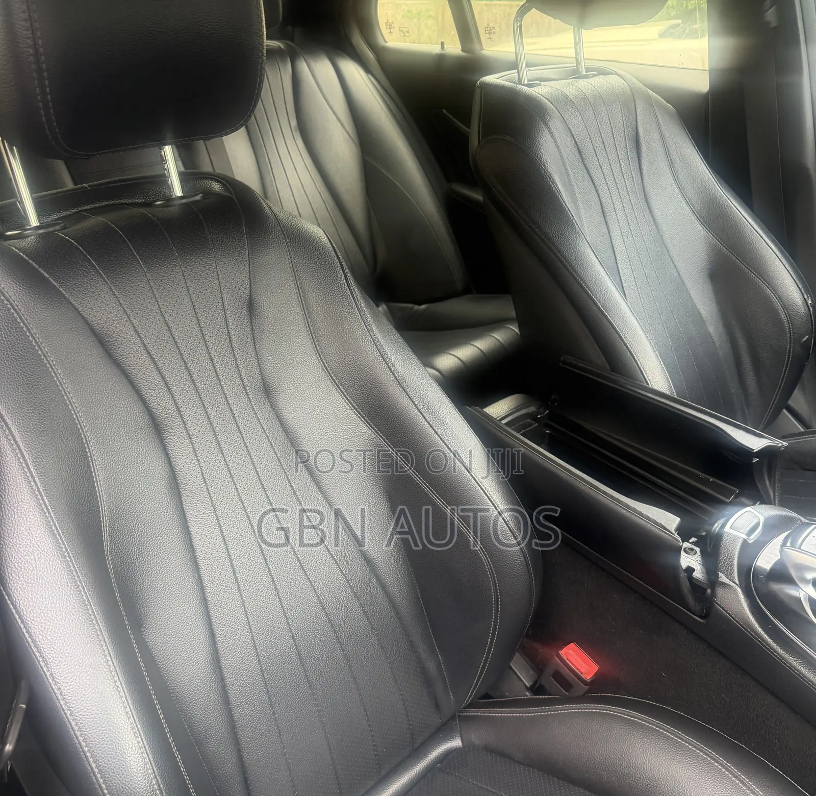 Mercedes-Benz E300 Base RWD Sedan (2.0L 4cyl 9A) 2017 Gray