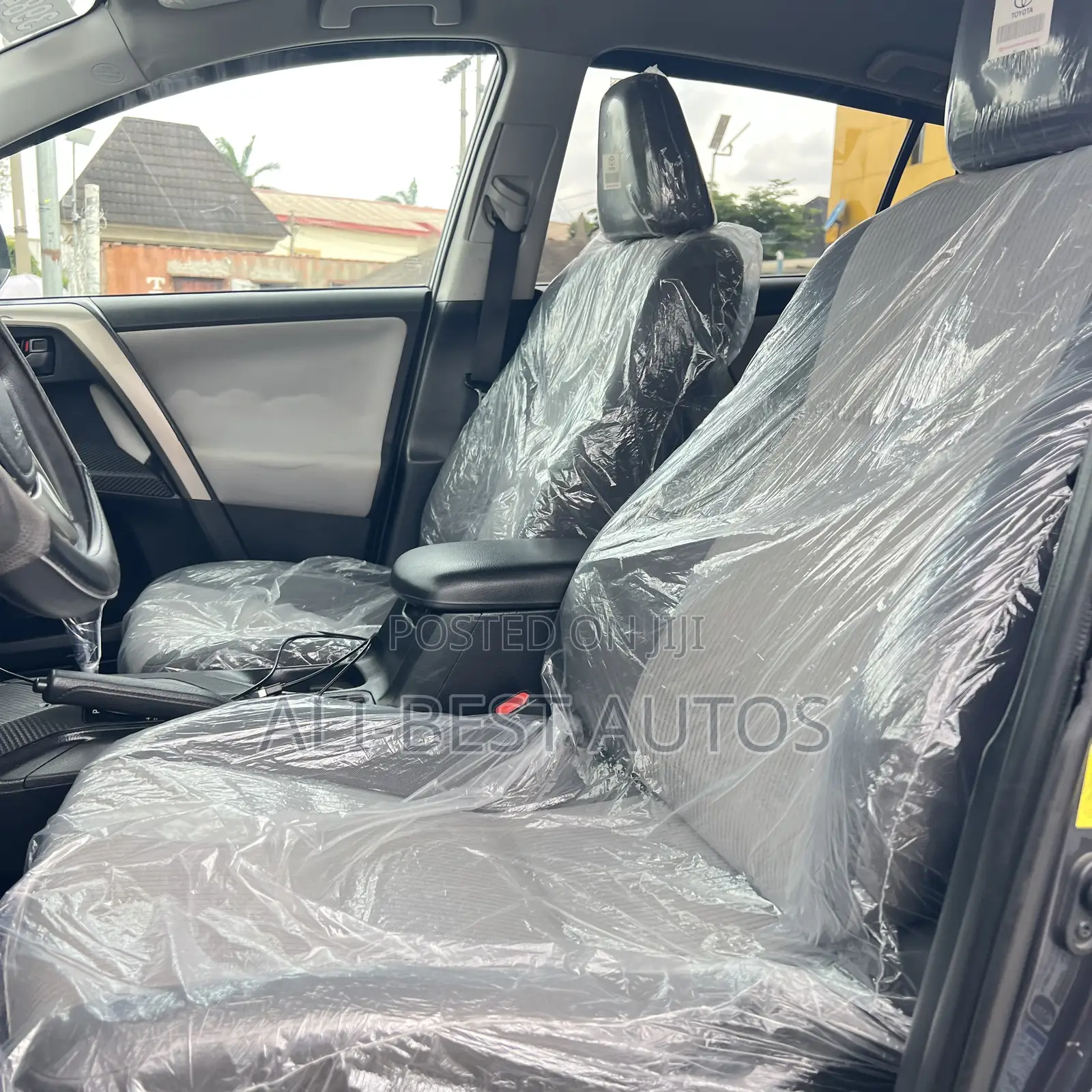 Toyota RAV4 LE 4dr SUV AWD (2.5L 4cyl 6A) 2015 Gray