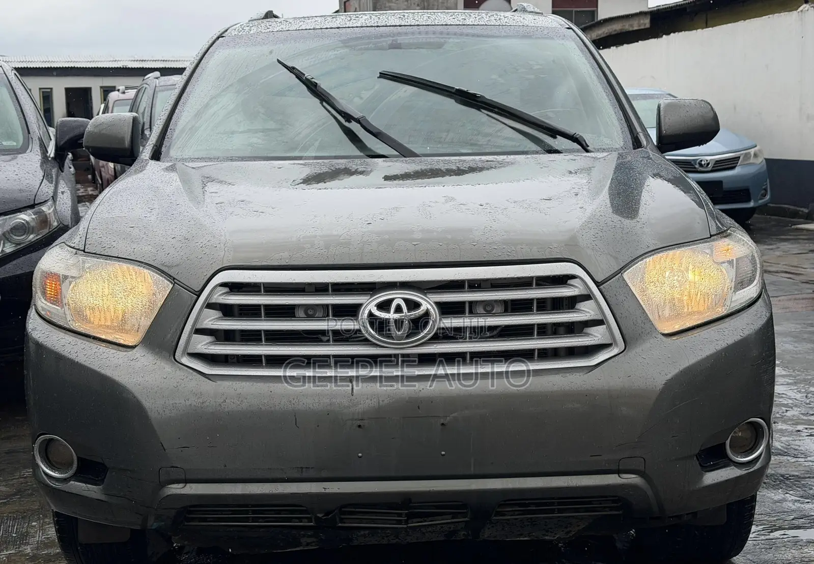Toyota Highlander Base 2010 Green