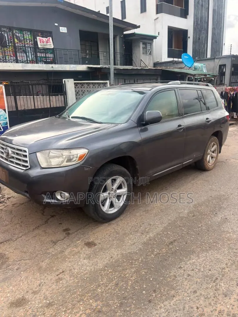 Toyota Highlander 2008 Gray