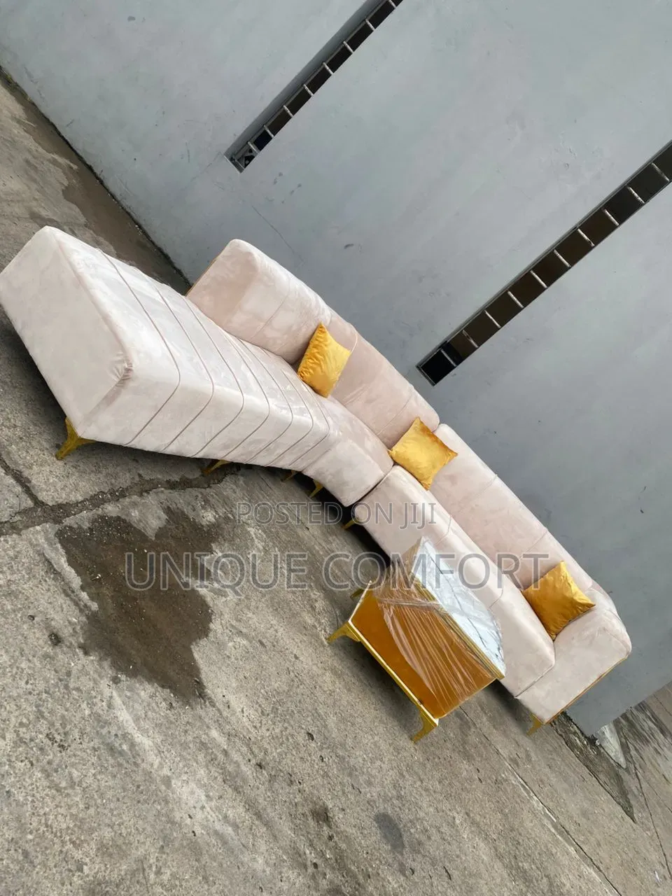 Brand New Luxurycurved Section Sofa With Pillows and Center Table