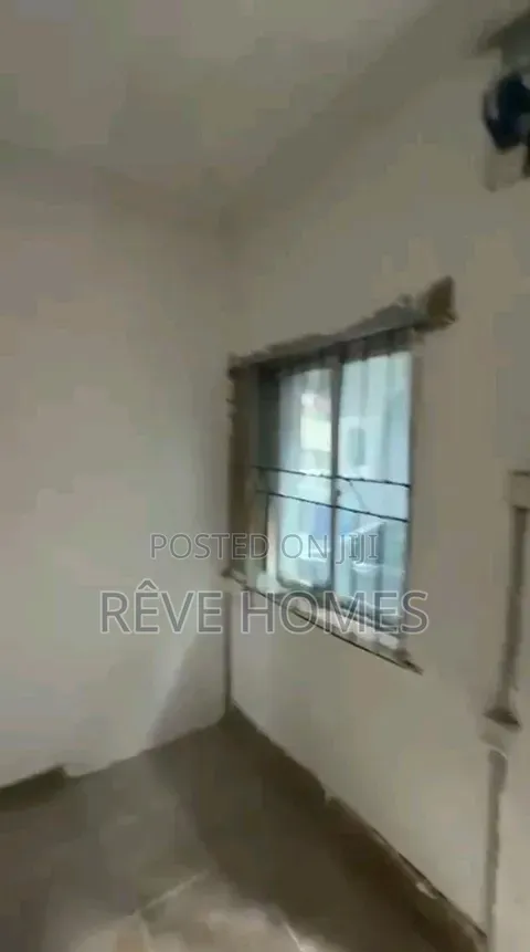 1bdrm Apartment in Akoka for rent
