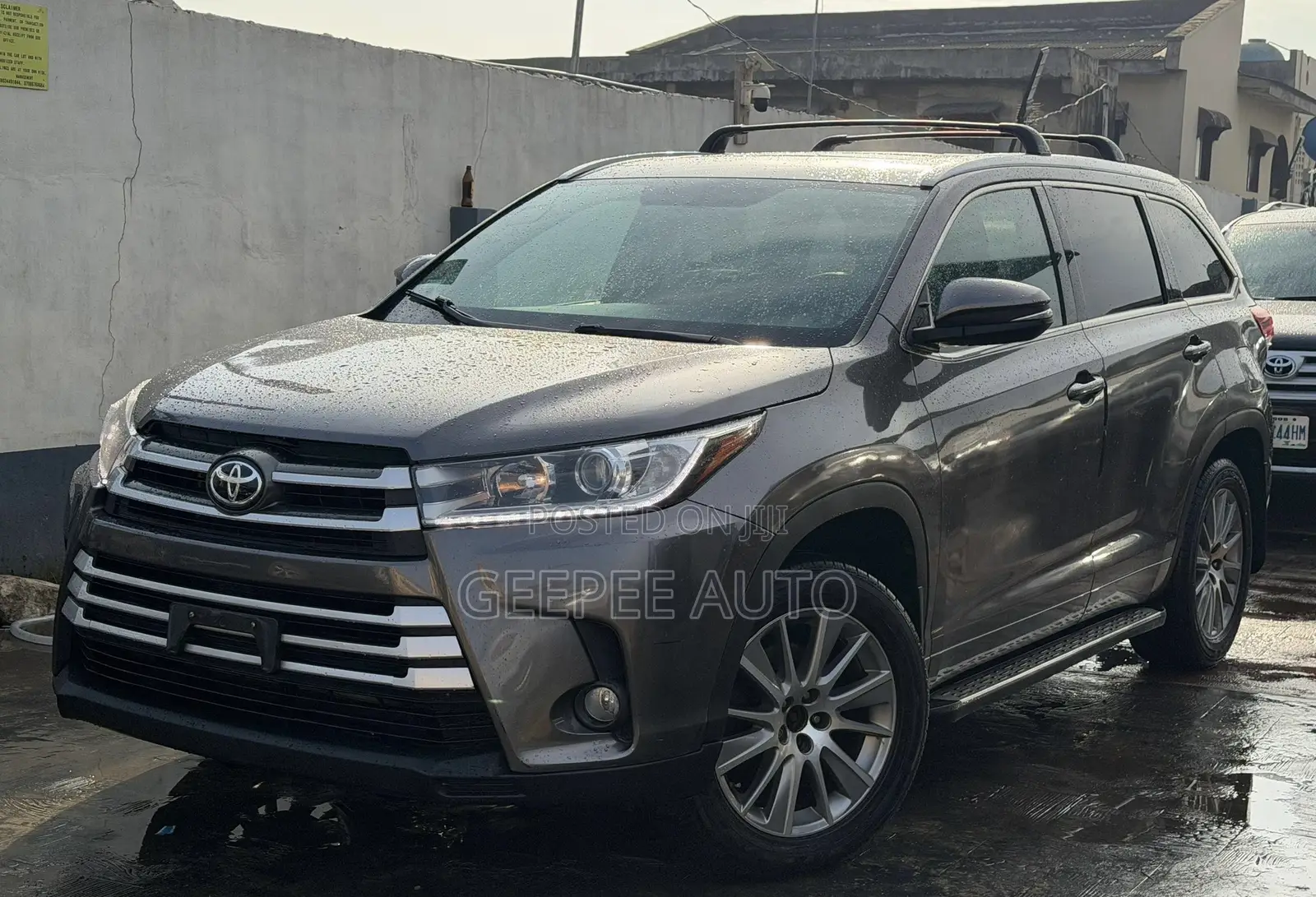 Toyota Highlander XLE 4dr SUV (3.5L 6cyl 6A) 2015 Gray
