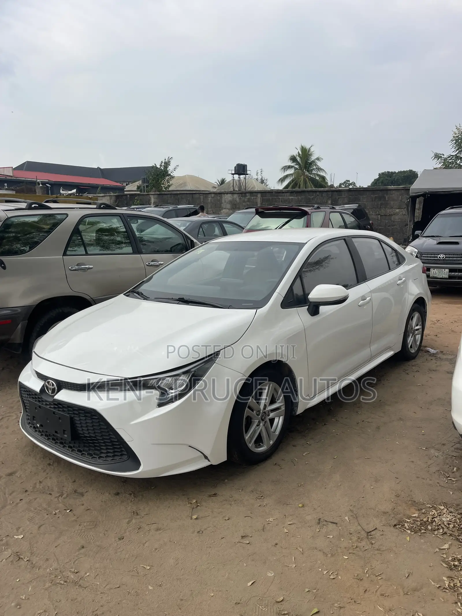 Toyota Corolla SE 2022 White
