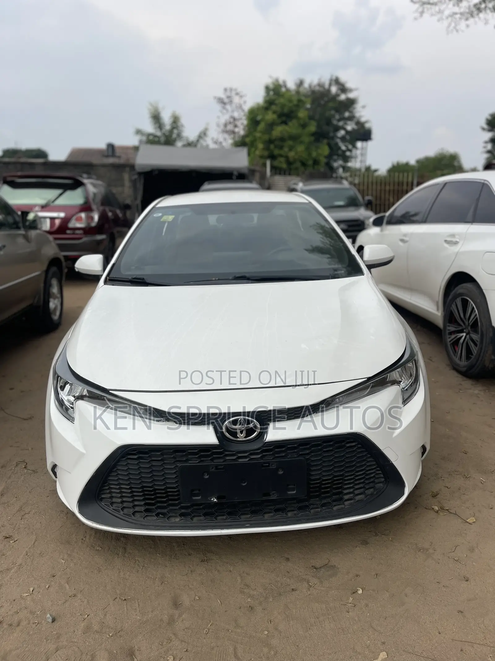 Toyota Corolla SE 2022 White