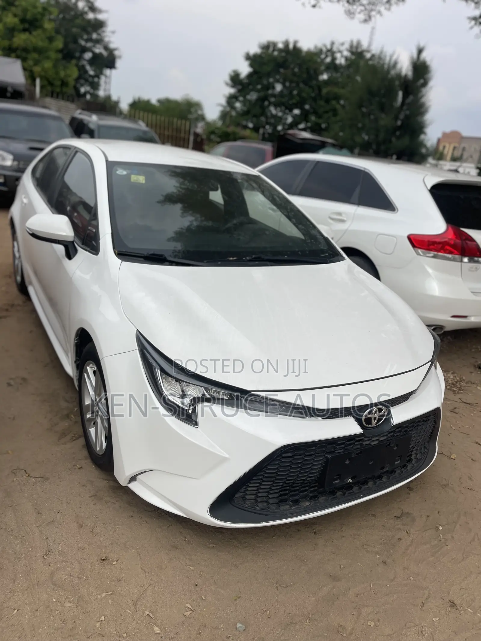 Toyota Corolla SE 2022 White