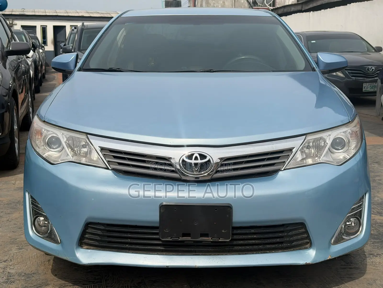 Toyota Camry LE 4dr Sedan (2.5L 4cyl 6A) 2014 Blue