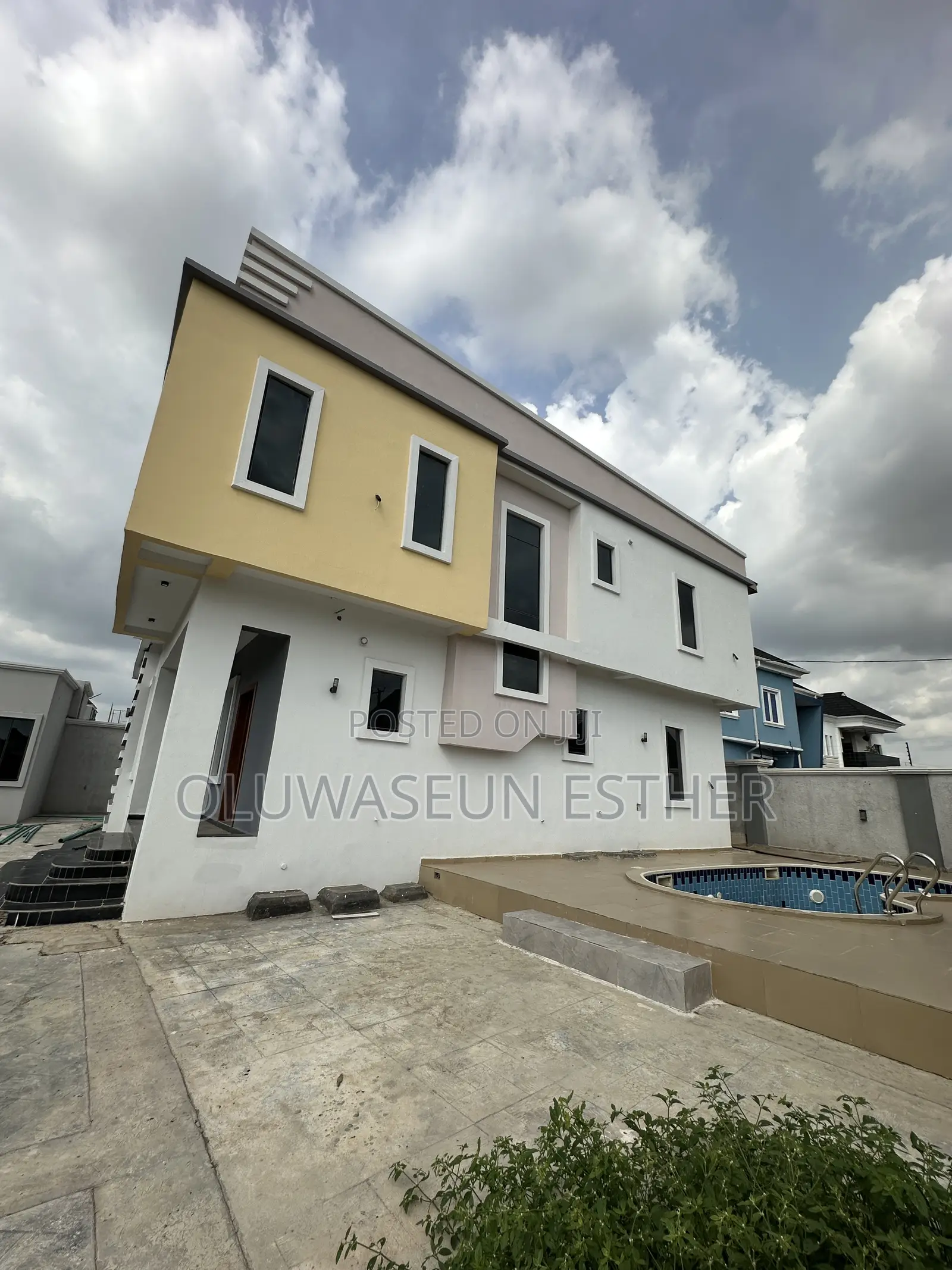 4bdrm Duplex in Carton Gate, Akobo for sale