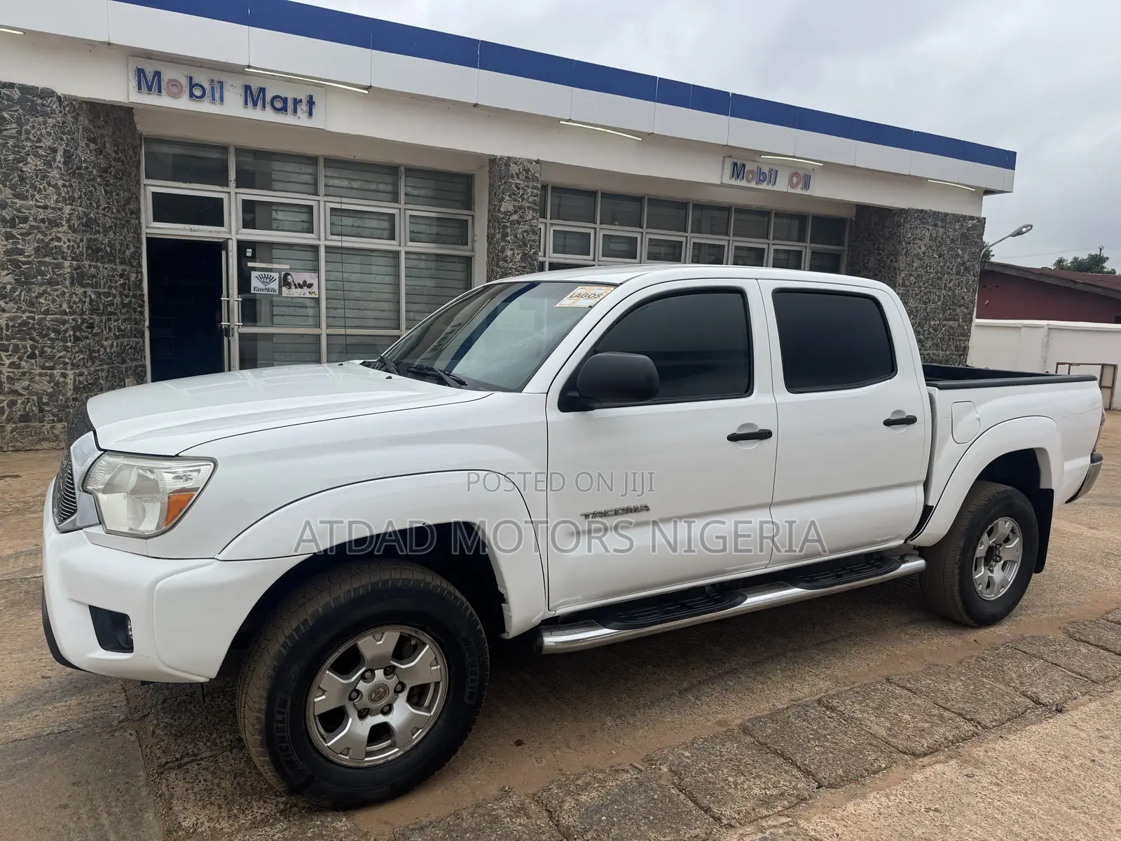 Toyota Tacoma 2dr Regular Cab 6.1 ft. SB (2.7L 4cyl 4A) 2014 White