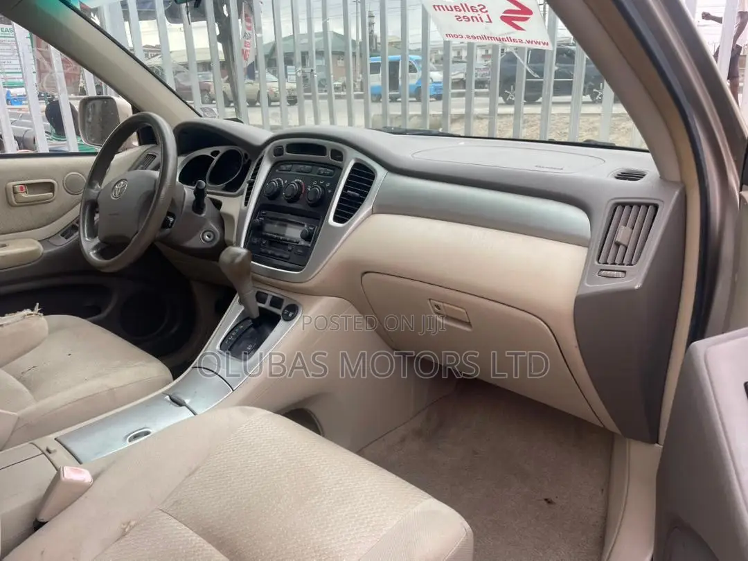 Toyota Highlander 2006 Gold