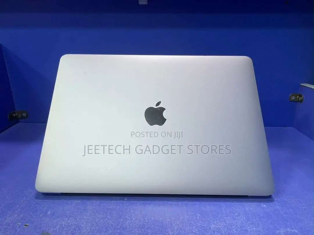 Laptop Apple MacBook Pro 2020 16GB Intel Core i5 SSD 256GB