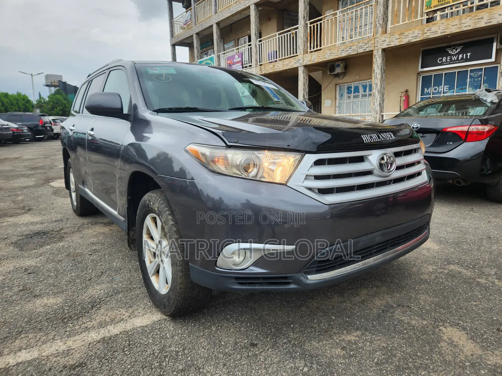 Toyota Highlander Plus 3.5L 4WD 2013 Gray