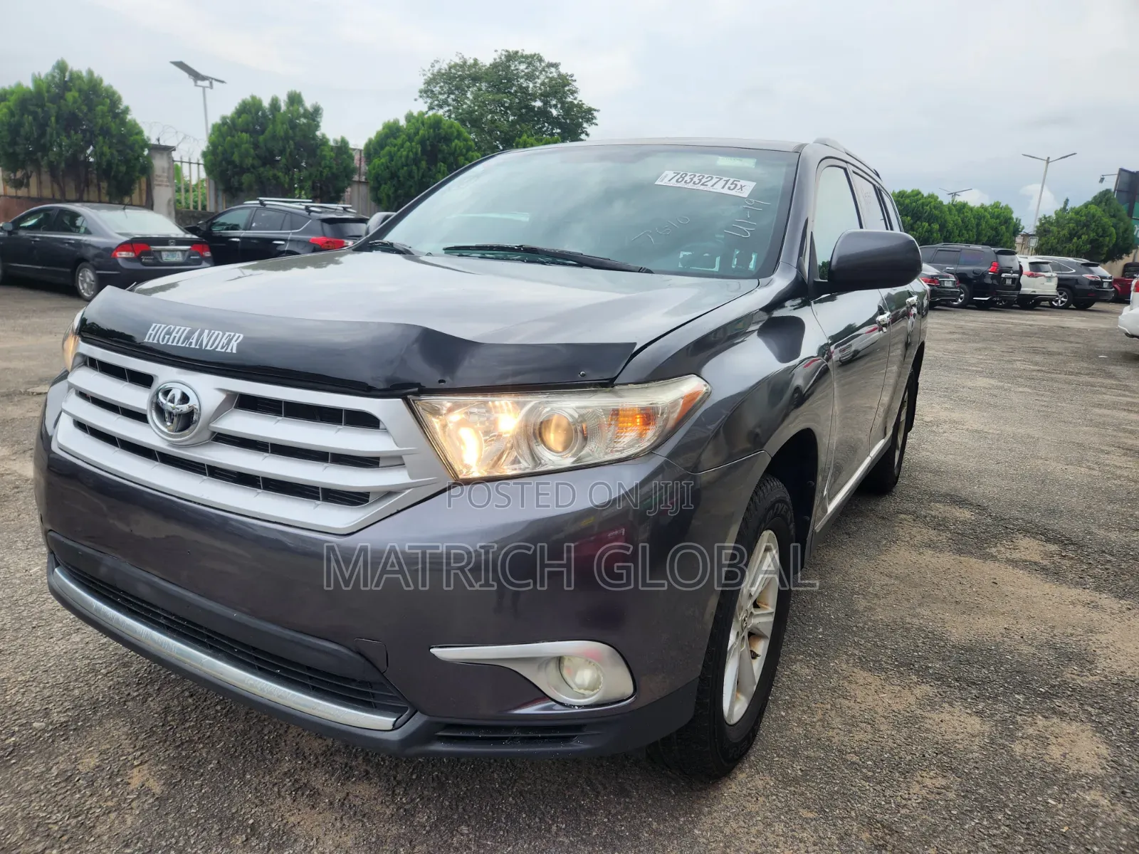 Toyota Highlander Plus 3.5L 4WD 2013 Gray