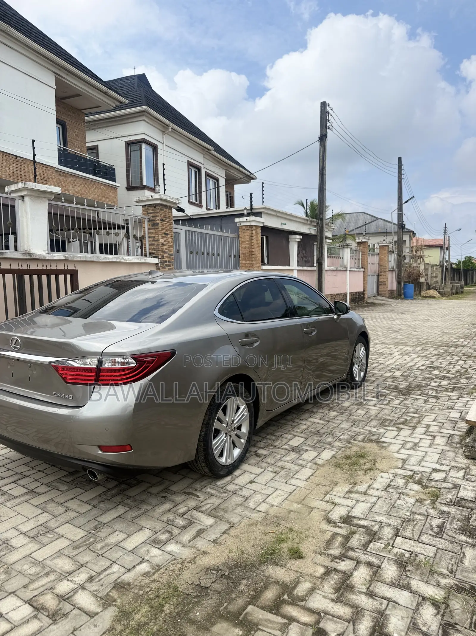 Lexus ES 2015 Brown