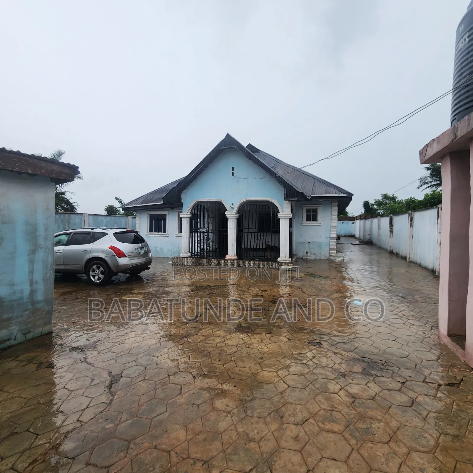 2bdrm Block of Flats in Akinyele for sale