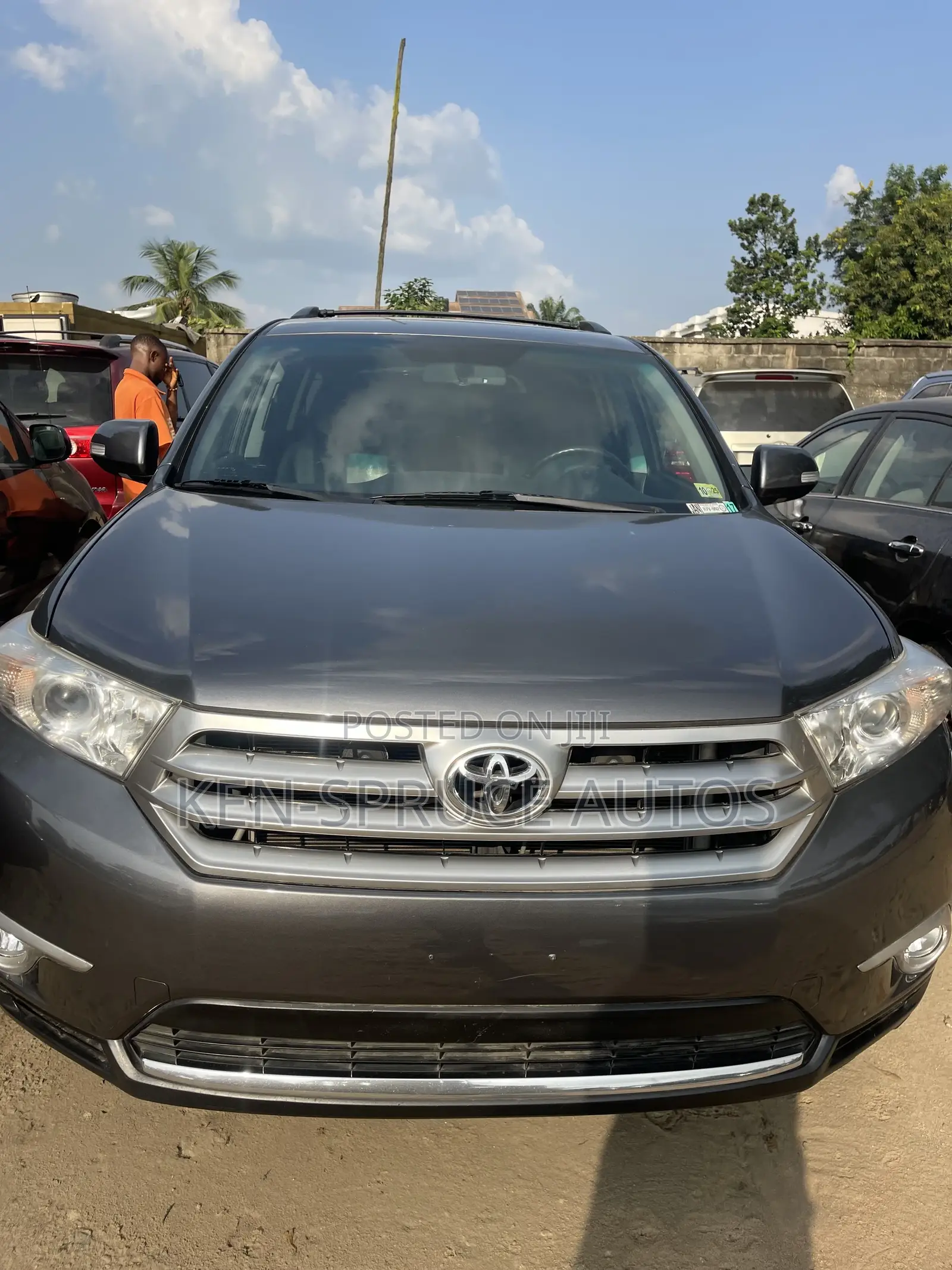 Toyota Highlander Limited 2012 Gray