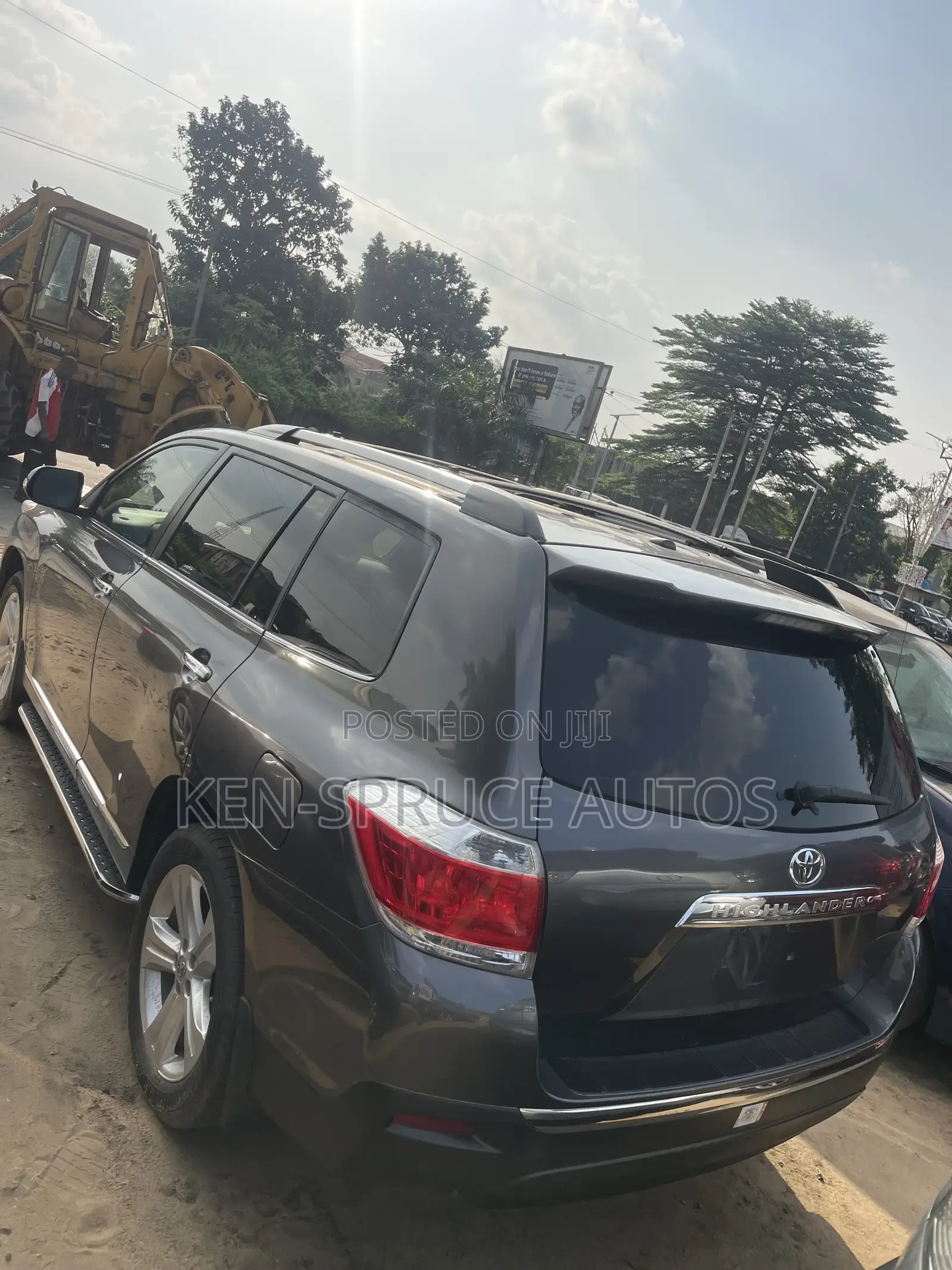 Toyota Highlander Limited 2012 Gray