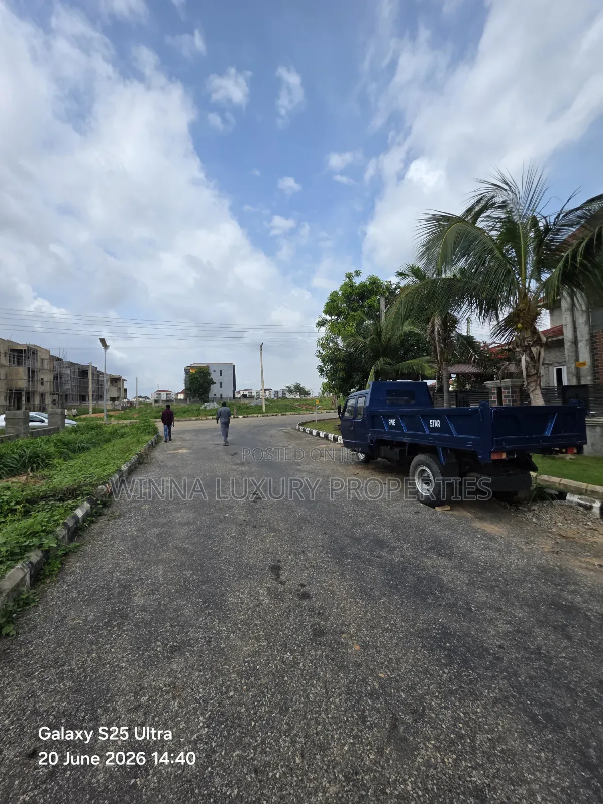 5bdrm Duplex in Lugbe District for sale
