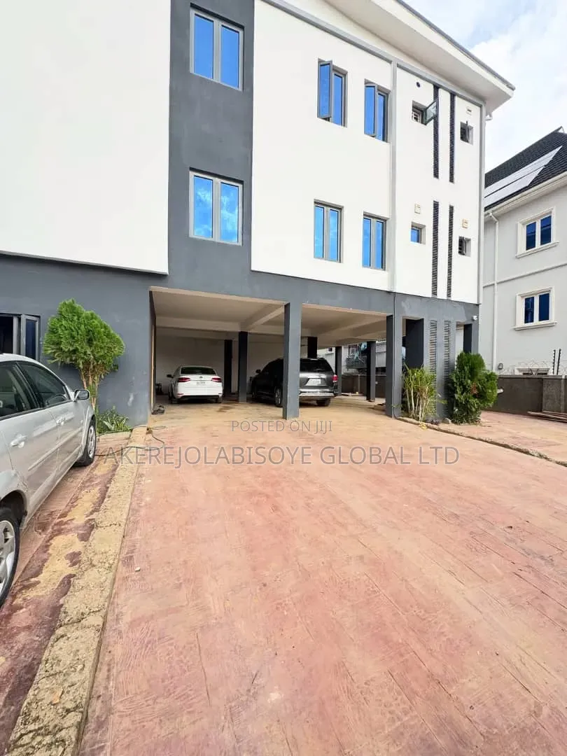 3bdrm Apartment in Katampe Abuja (7Min for rent