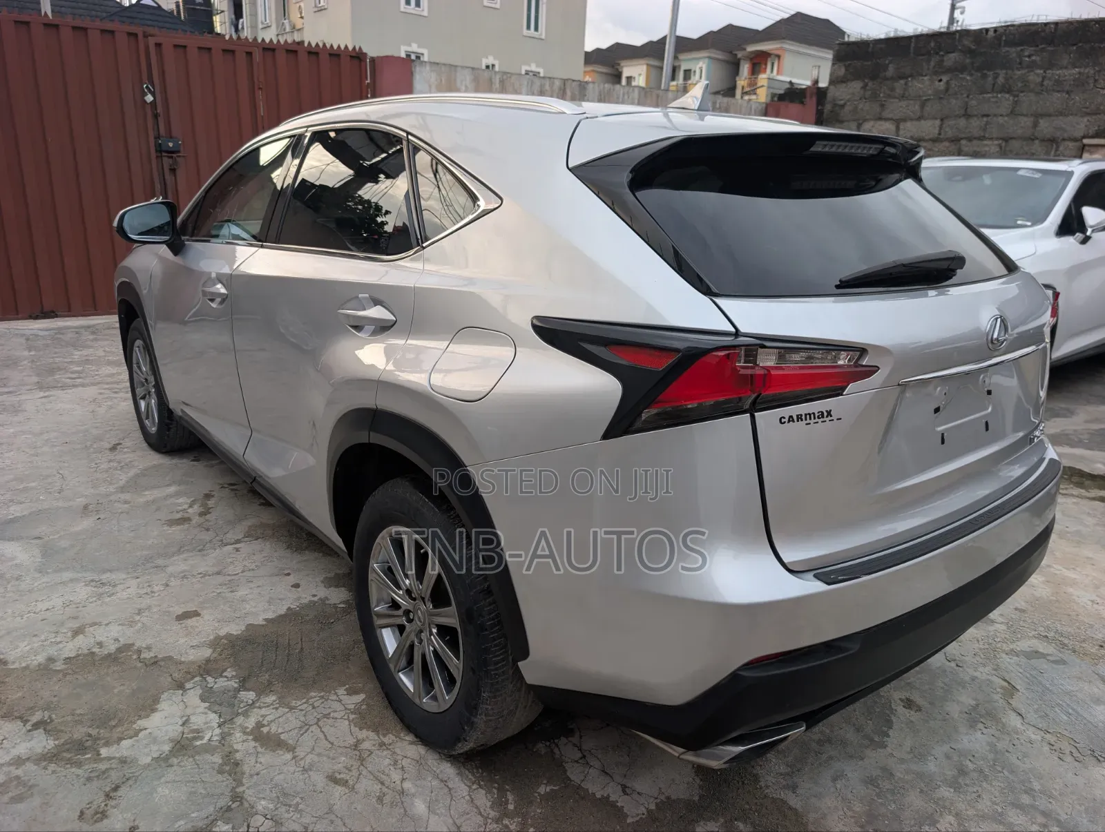 Lexus NX 2017 Silver