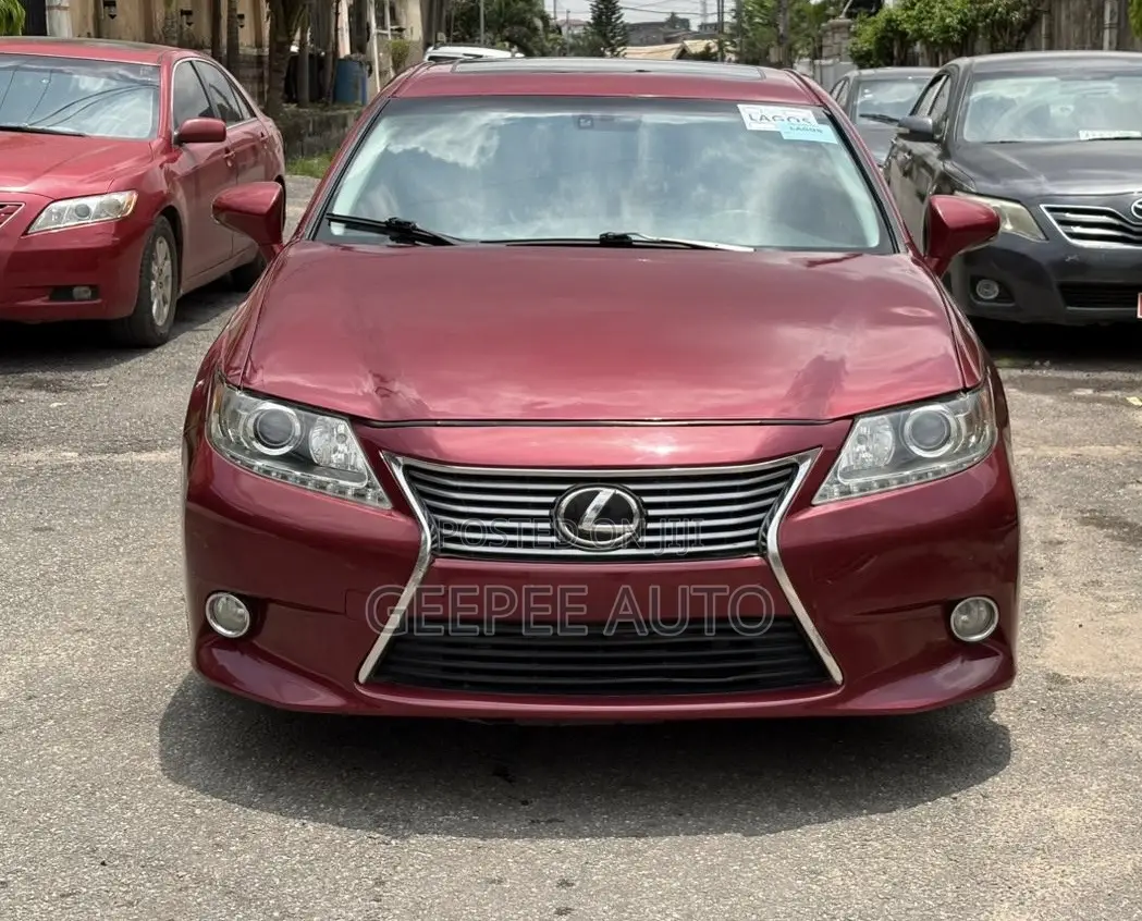 Lexus ES 350 FWD 2013 Red