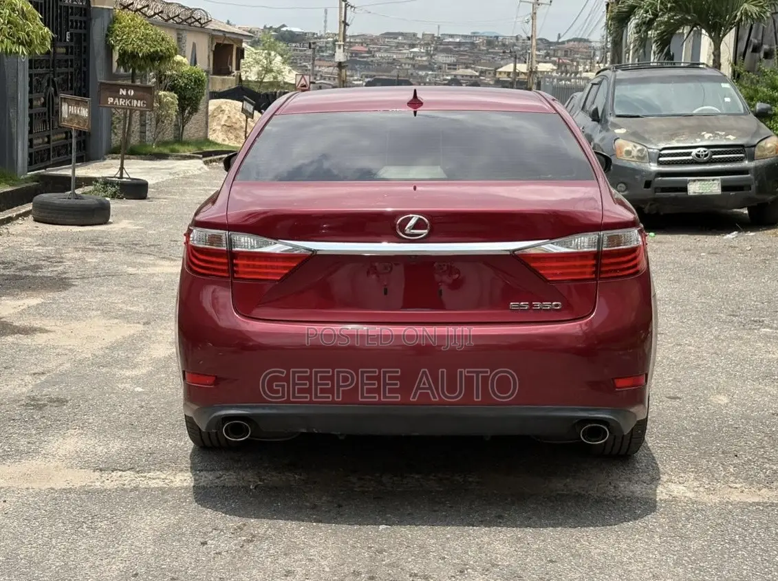Lexus ES 350 FWD 2013 Red