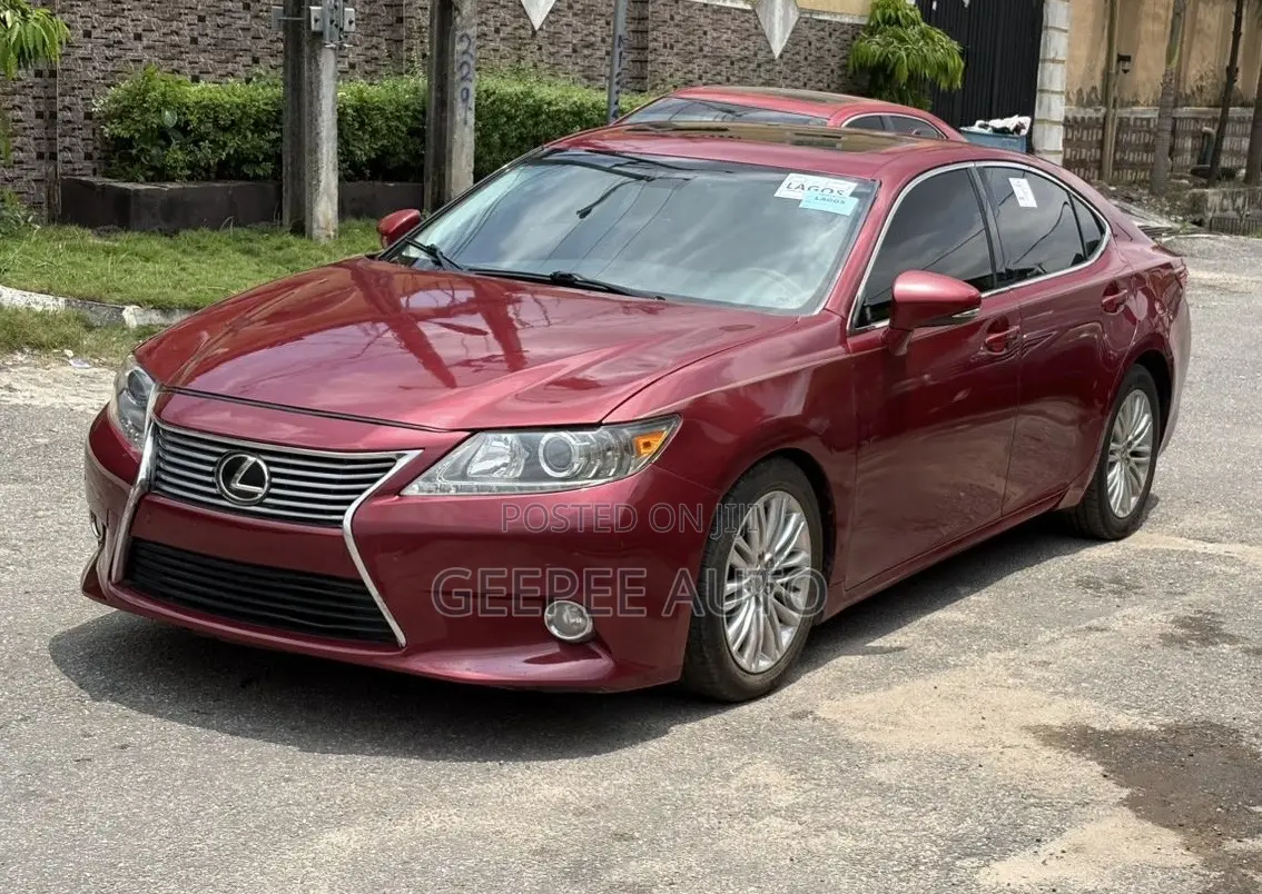 Lexus ES 350 FWD 2013 Red
