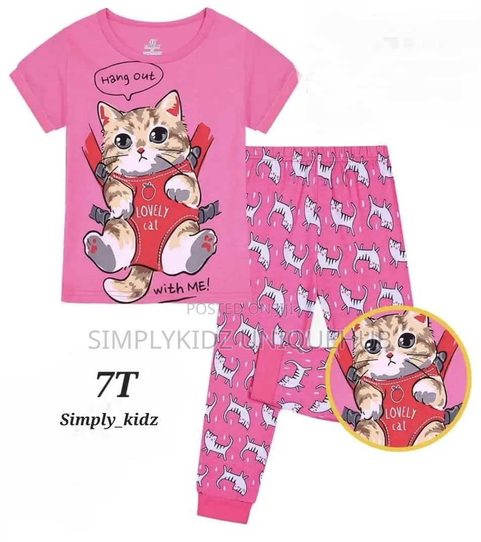 Cute Cat Design Pyjamas - 7t