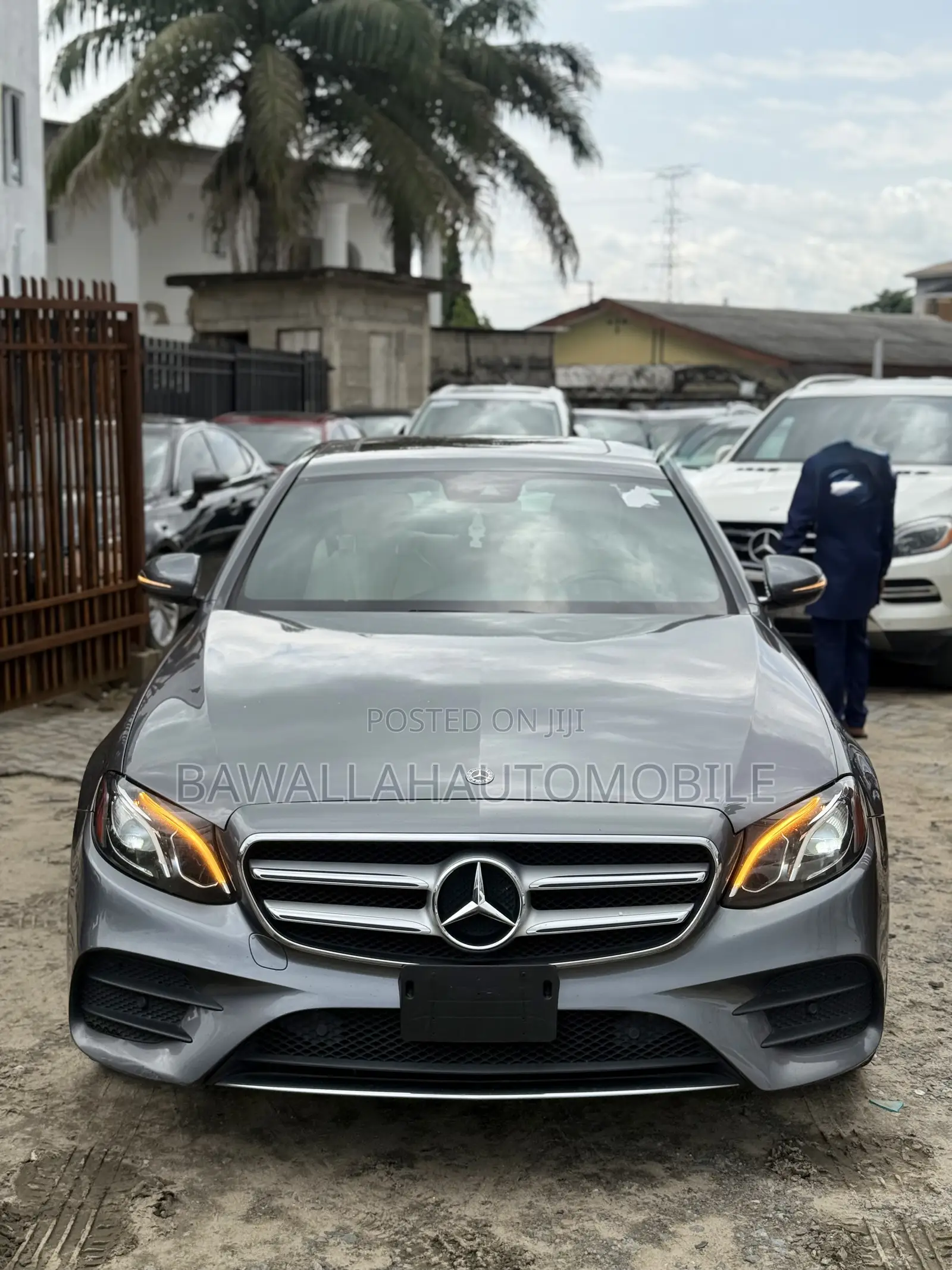 Mercedes-Benz E300 2018 Gray