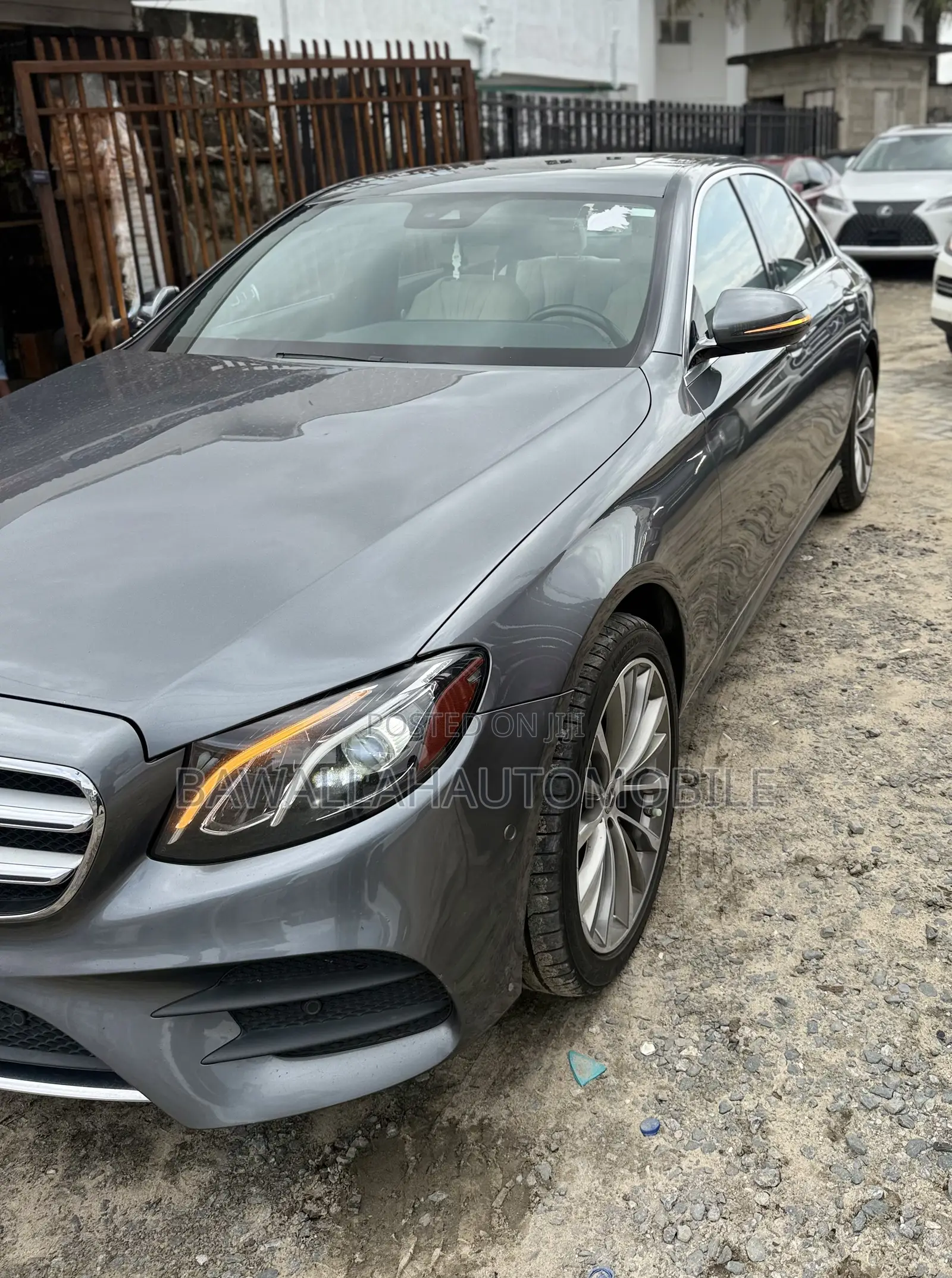 Mercedes-Benz E300 2018 Gray