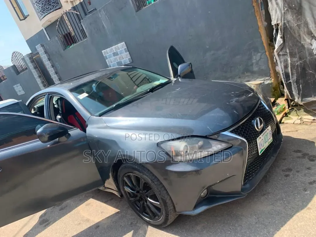 Lexus IS 2008 Gray
